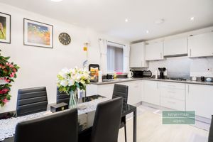 Photo 27- click for photo gallery